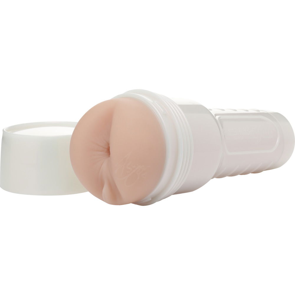 Elsa Jean Treat Fleshlight Girls Masturbator image 4