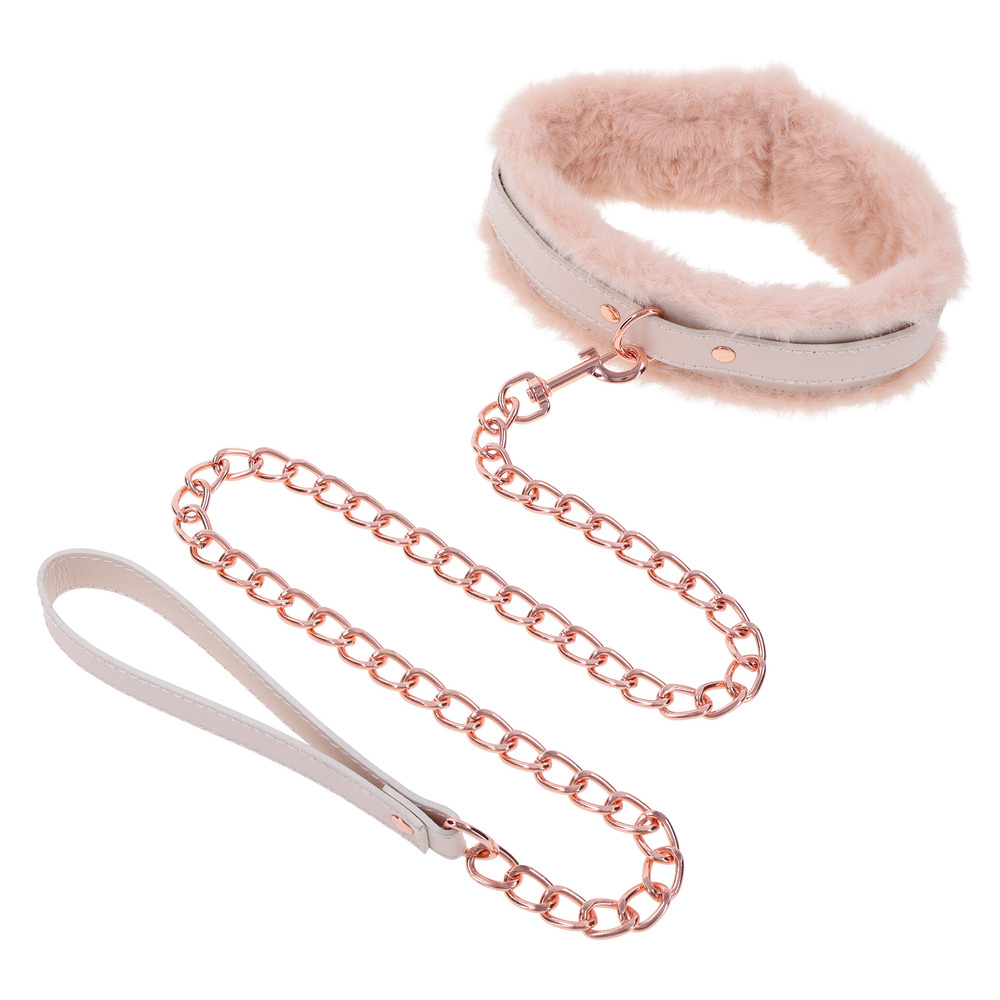 Sex and Mischief Fur Collar and Leash image 4