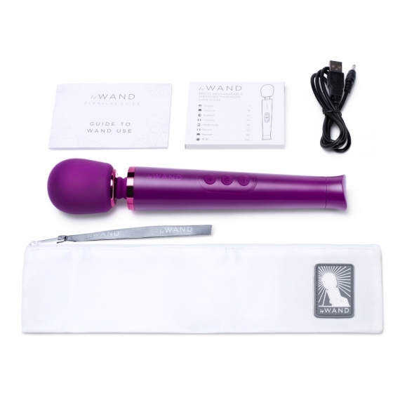 Le Wand Petite Rechargeable Vibrating Massager Dark Cherry image 3